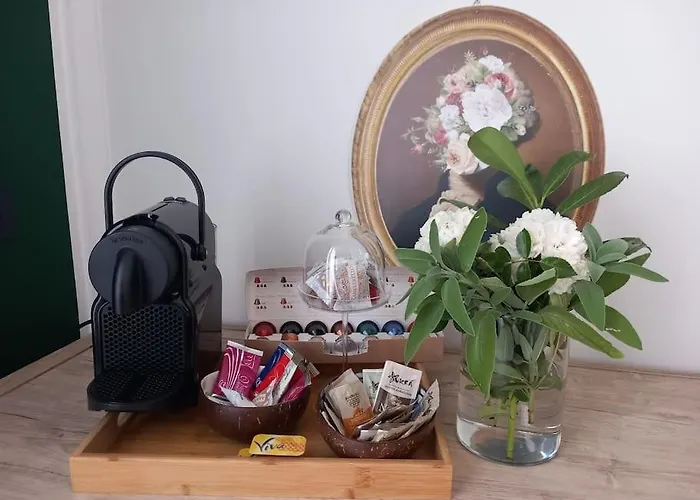 Portici Rossi- Centro Storico Apartamento *